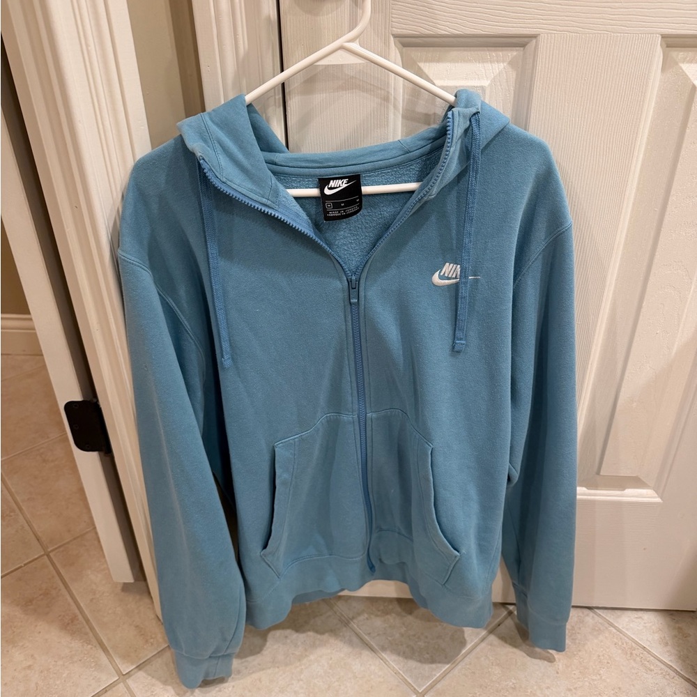 Women’s Nike Hoodie, Size medium